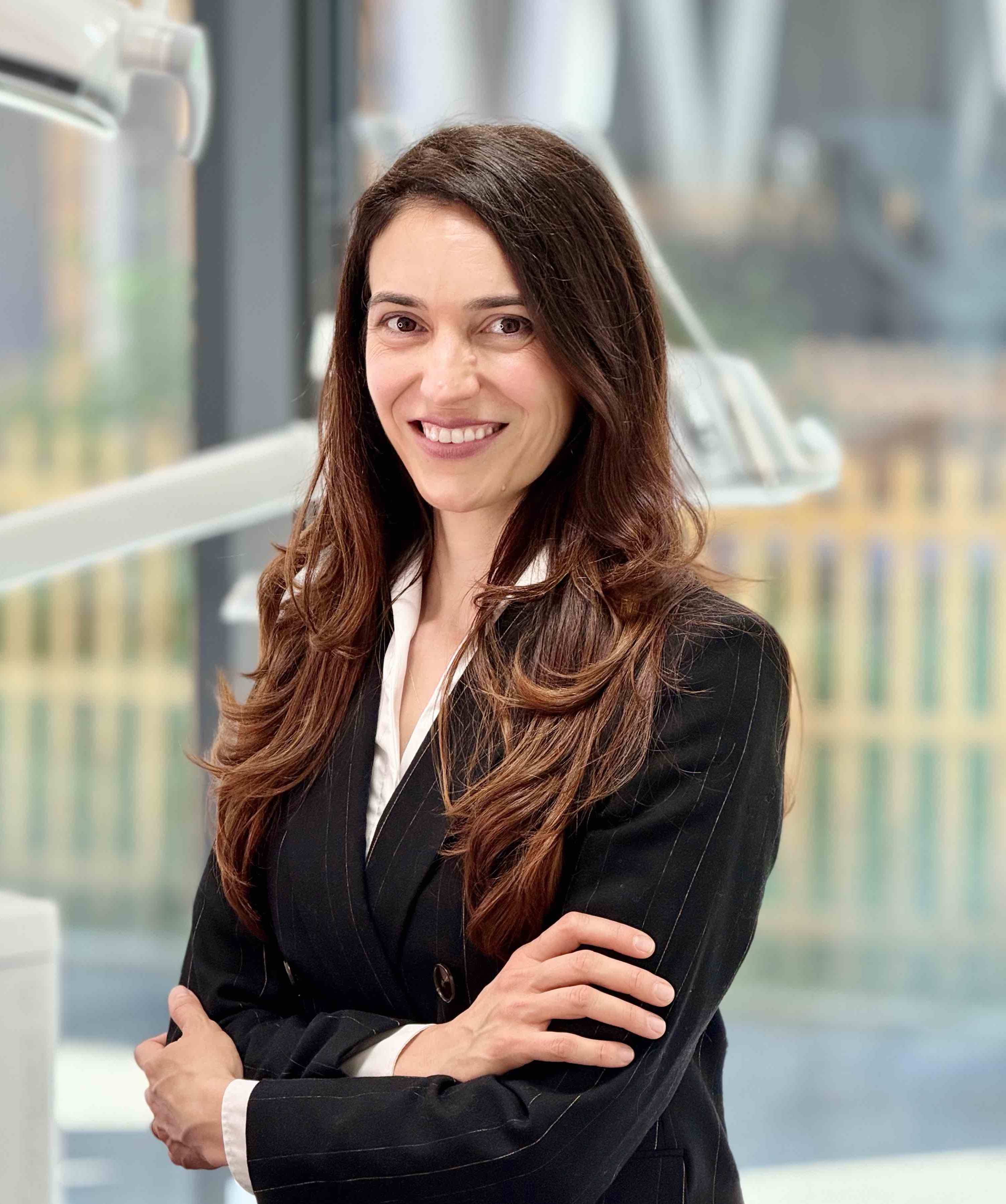 Dr. Laura Musat